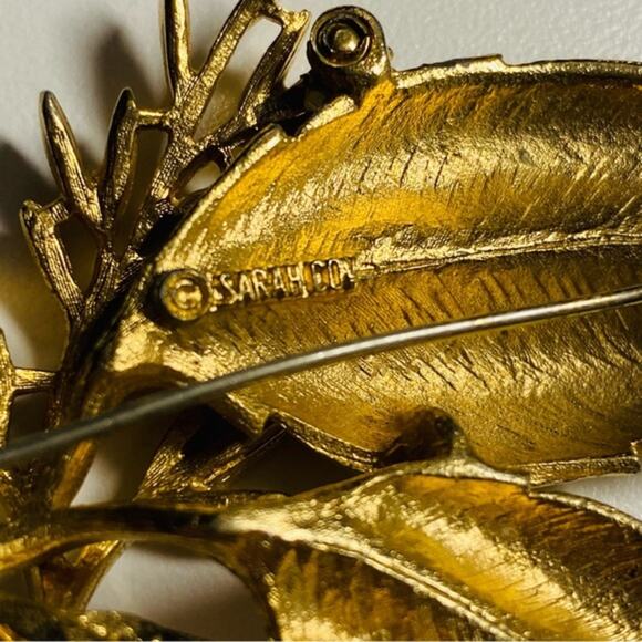 Sarah Coventry Sea Whispers Brushed Gold Leaf Branch Brooch Pin - Picture 2 of 6